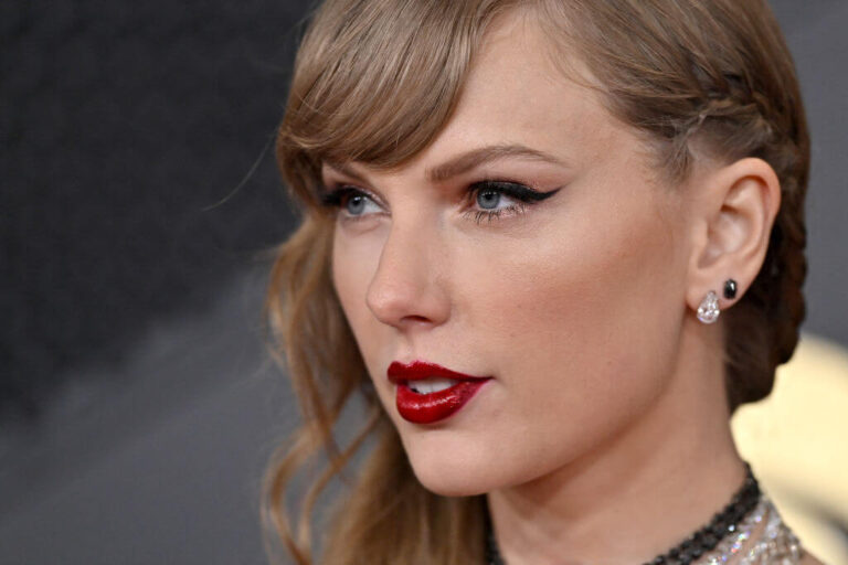 ‘He Didn’t Care That Would Hurt Me’: Taylor Swift Fanatic Files for Divorce After her Husband Booed the Singer at the Super Bowl ‘He Didn’t Care That Would Hurt Me’: Taylor Swift Fanatic Files for Divorce After her Husband Booed the Singer at the Super Bowl
