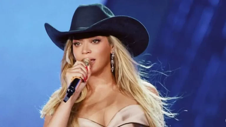 BLK ALERTS - ‘Stop, Stop, Stop’: Beyoncé Pauses Concert After Nearly ...